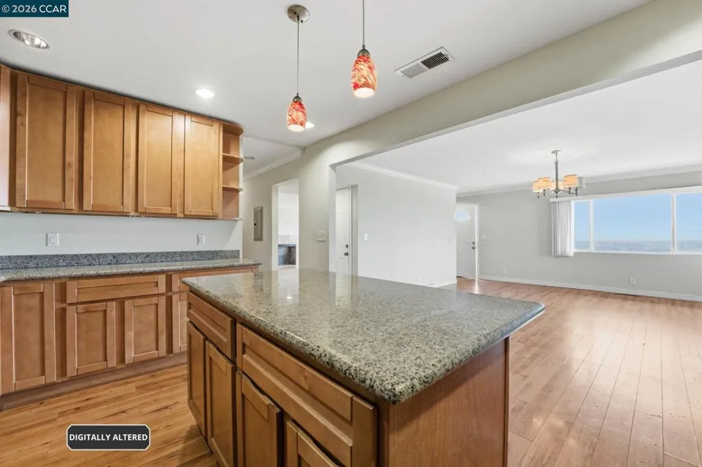 8910 Burr St Oakland, CA 94605