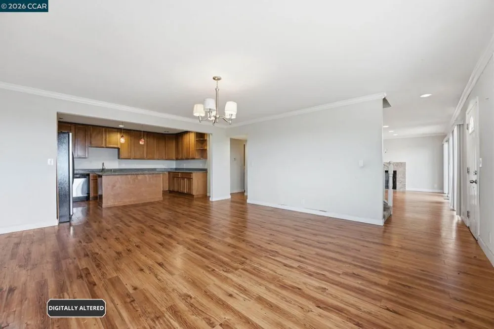 8910 Burr St Oakland, CA 94605