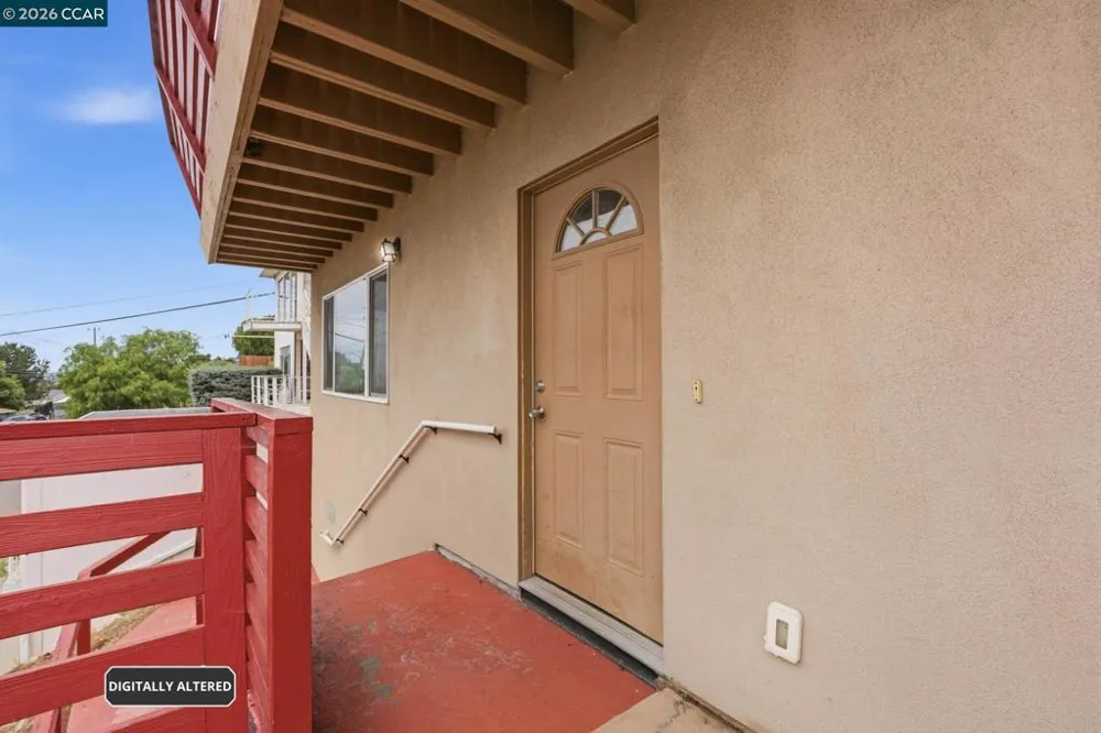 8910 Burr St Oakland, CA 94605