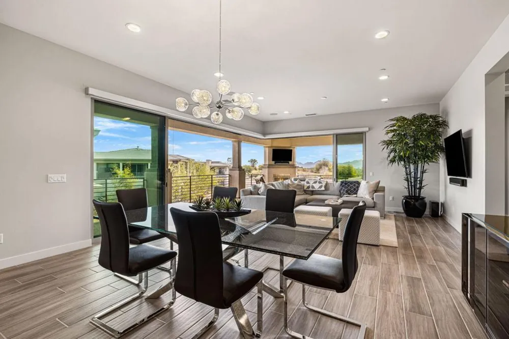 1403 Retreat Circle Palm Desert, CA 92260