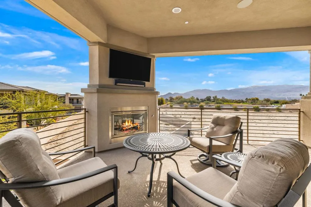 1403 Retreat Circle Palm Desert, CA 92260