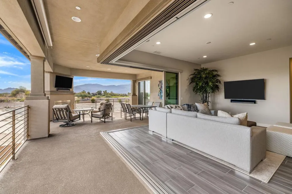 1403 Retreat Circle Palm Desert, CA 92260