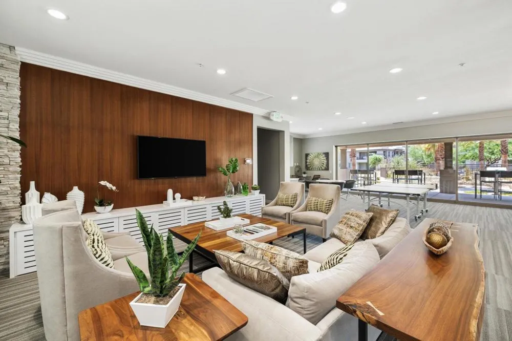 1403 Retreat Circle Palm Desert, CA 92260