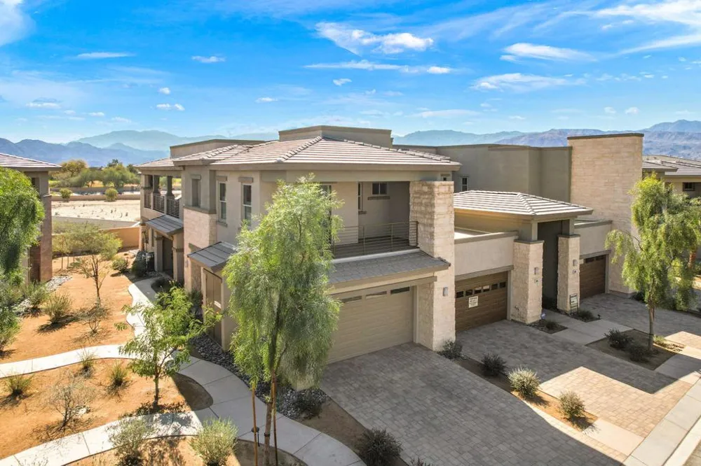 1403 Retreat Circle Palm Desert, CA 92260