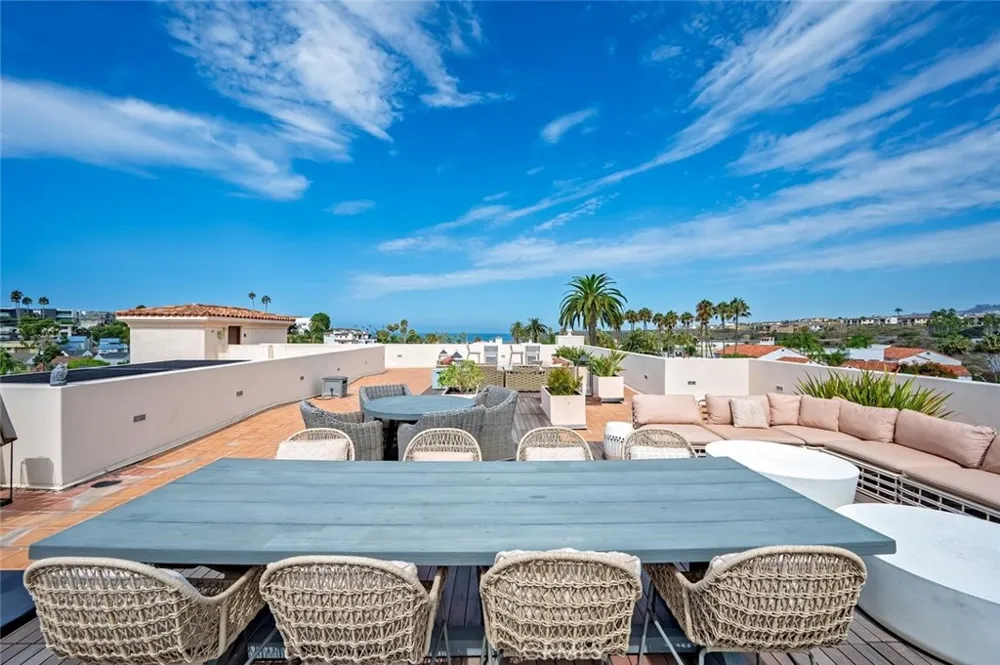 1520 El Camino Real #26 San Clemente, CA 92672