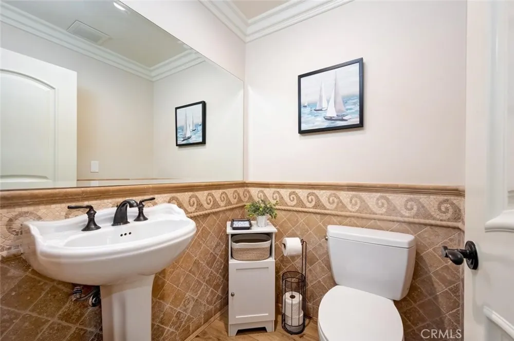 1520 El Camino Real #26 San Clemente, CA 92672