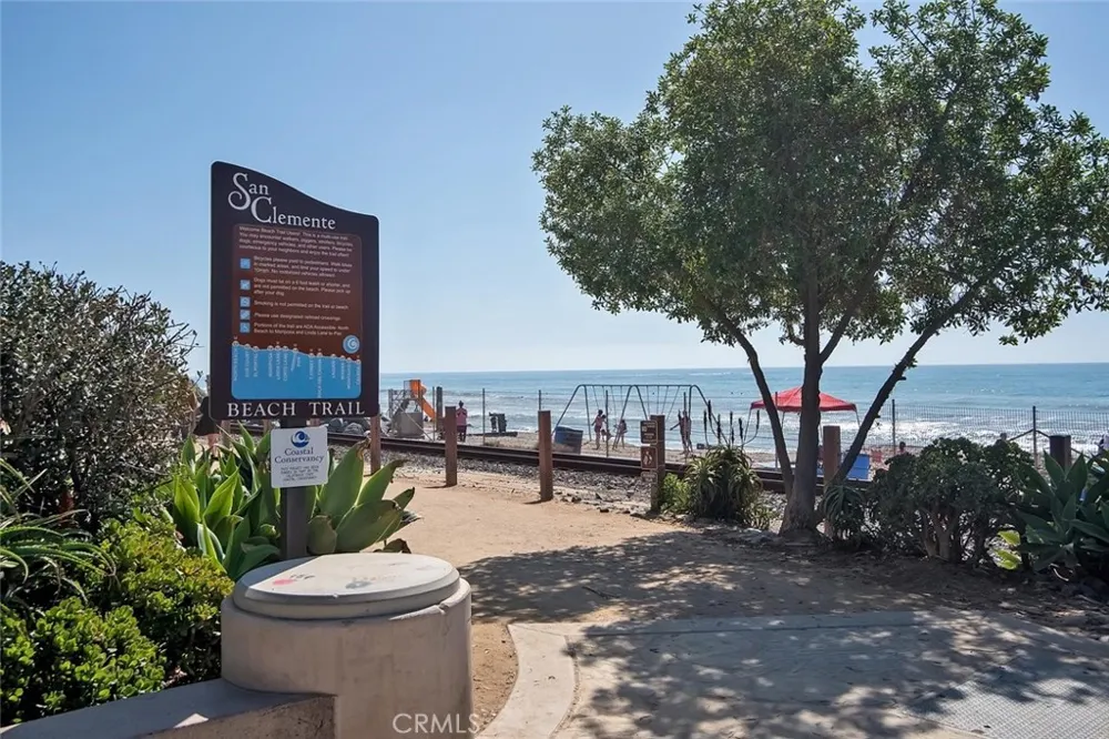 1520 El Camino Real #26 San Clemente, CA 92672