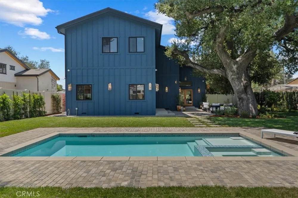 21831 San Jose Street Chatsworth, CA 91311