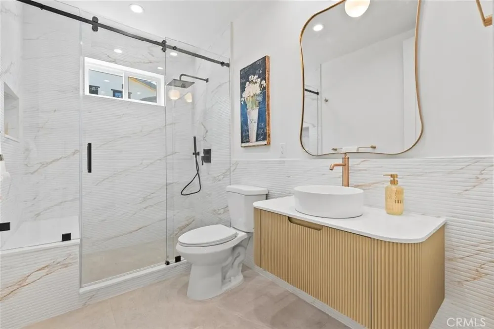 21831 San Jose Street Chatsworth, CA 91311