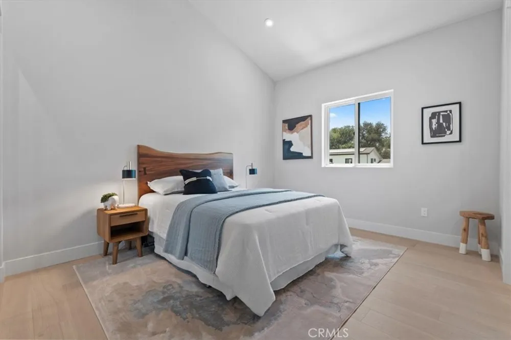 21831 San Jose Street Chatsworth, CA 91311