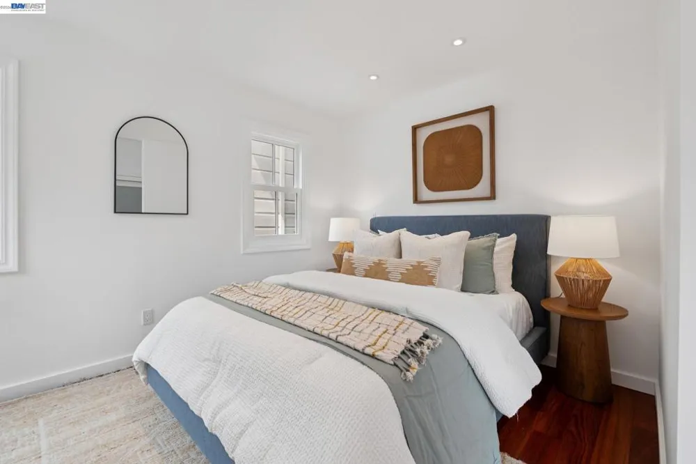 800 Delaware Street #1020 Berkeley, CA 94710