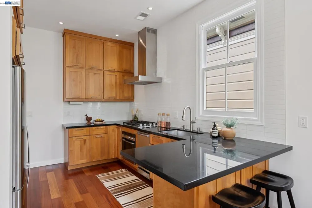 800 Delaware Street #1020 Berkeley, CA 94710