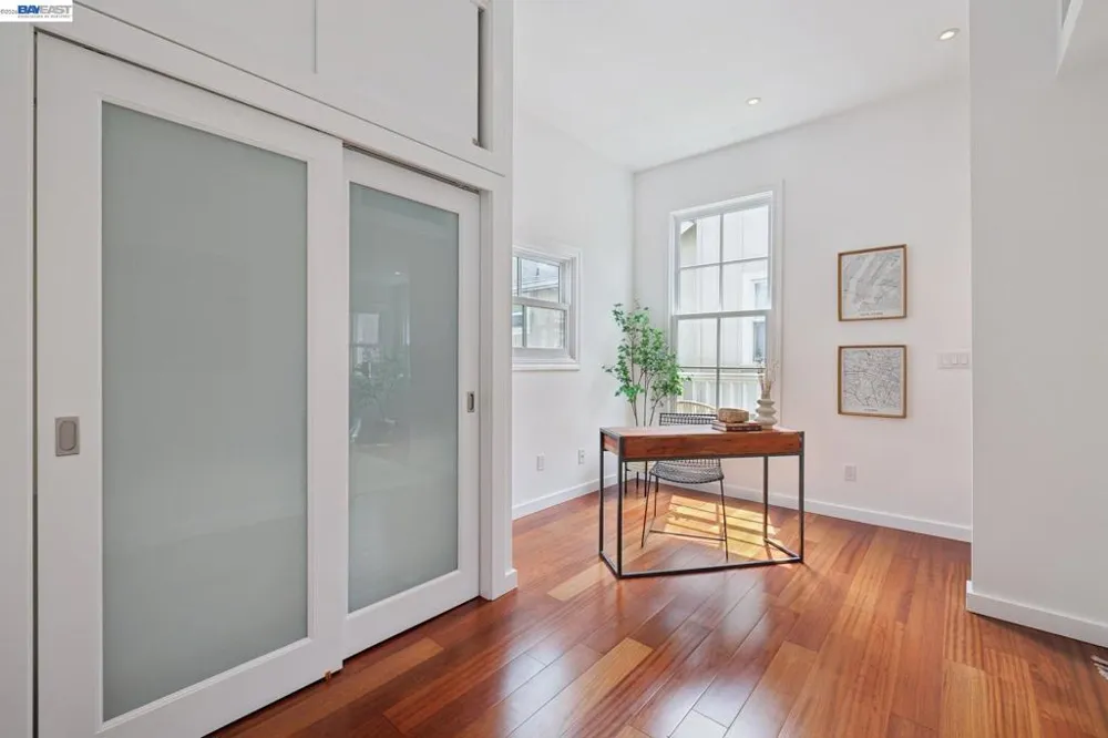 800 Delaware Street #1020 Berkeley, CA 94710