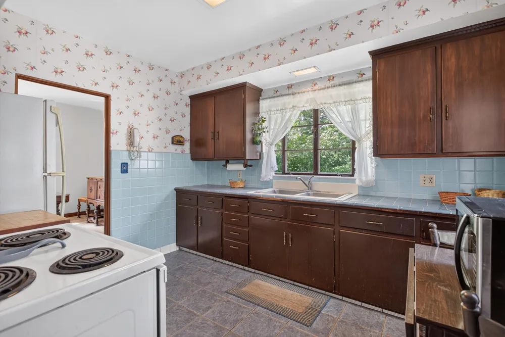 3650 Spring Arbor Road Summit Township, MI 49201