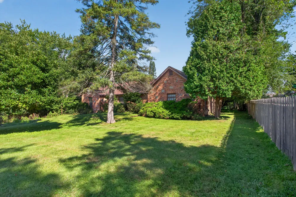 3650 Spring Arbor Road Summit Township, MI 49201