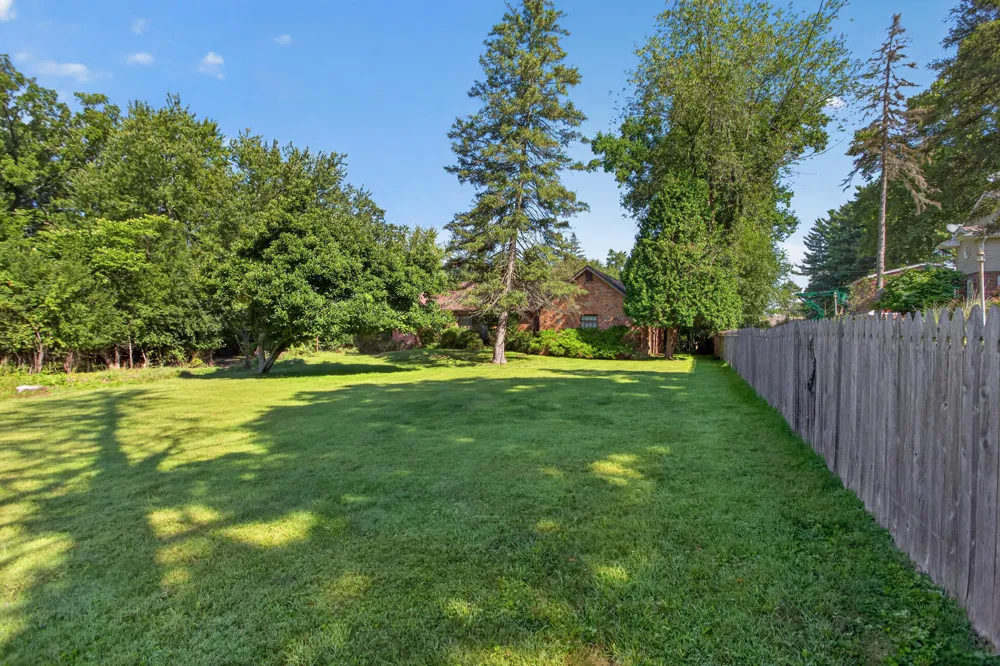 3650 Spring Arbor Road Summit Township, MI 49201