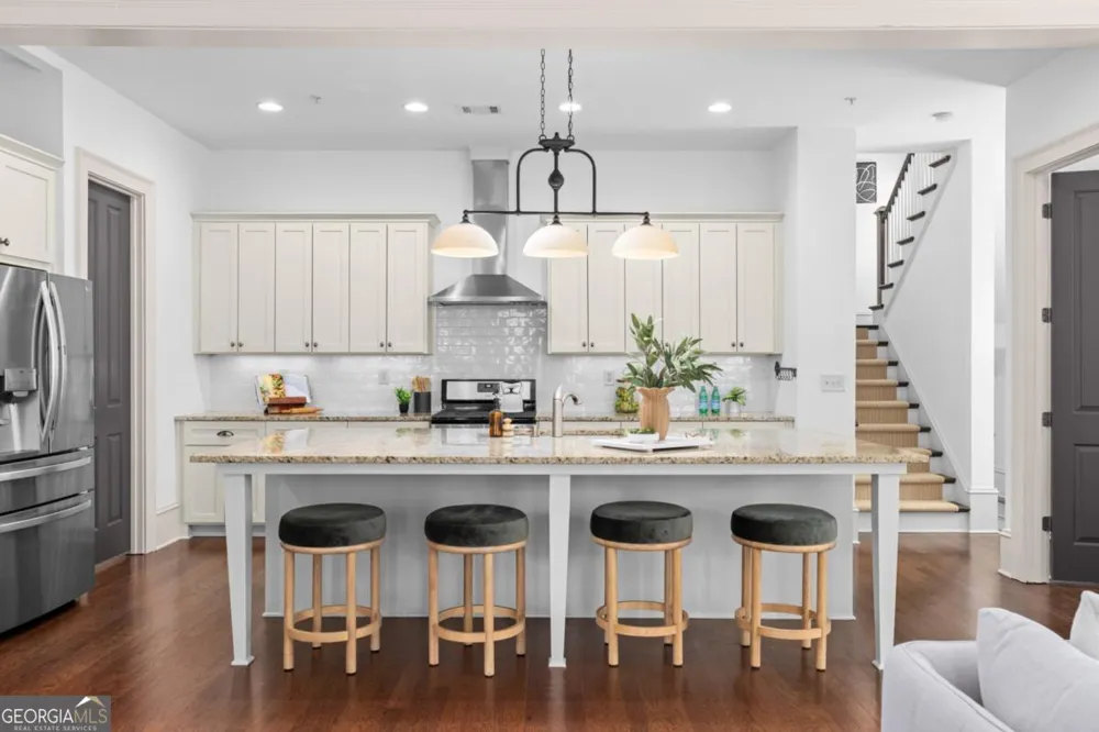 6015 Webster CIR Norcross, GA 30071