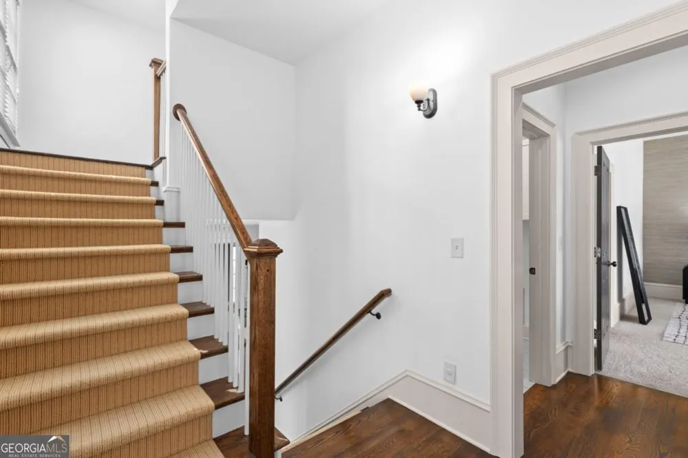 6015 Webster CIR Norcross, GA 30071