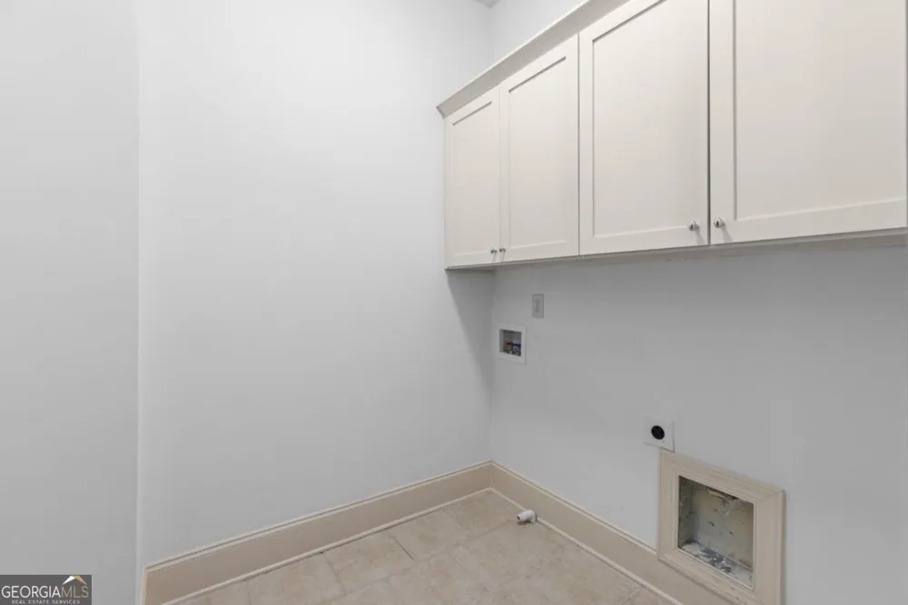 6015 Webster CIR Norcross, GA 30071