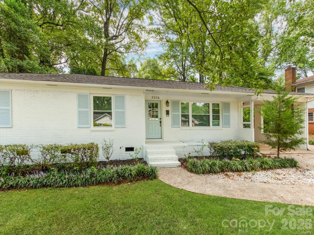 3326 Bonneville Drive Charlotte, NC 28205