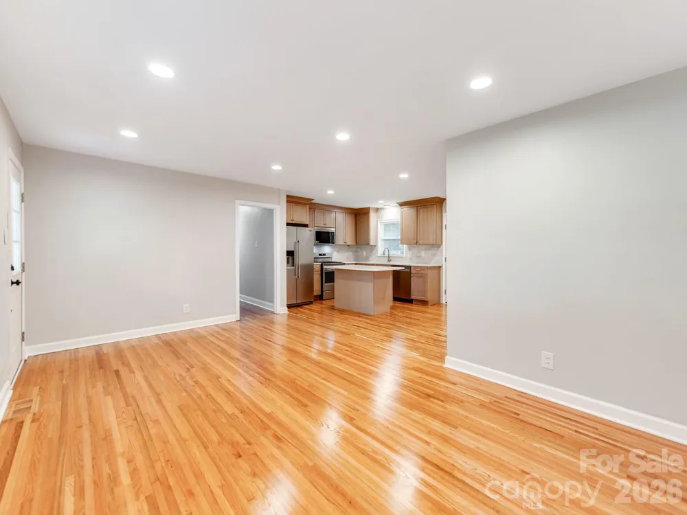 3326 Bonneville Drive Charlotte, NC 28205