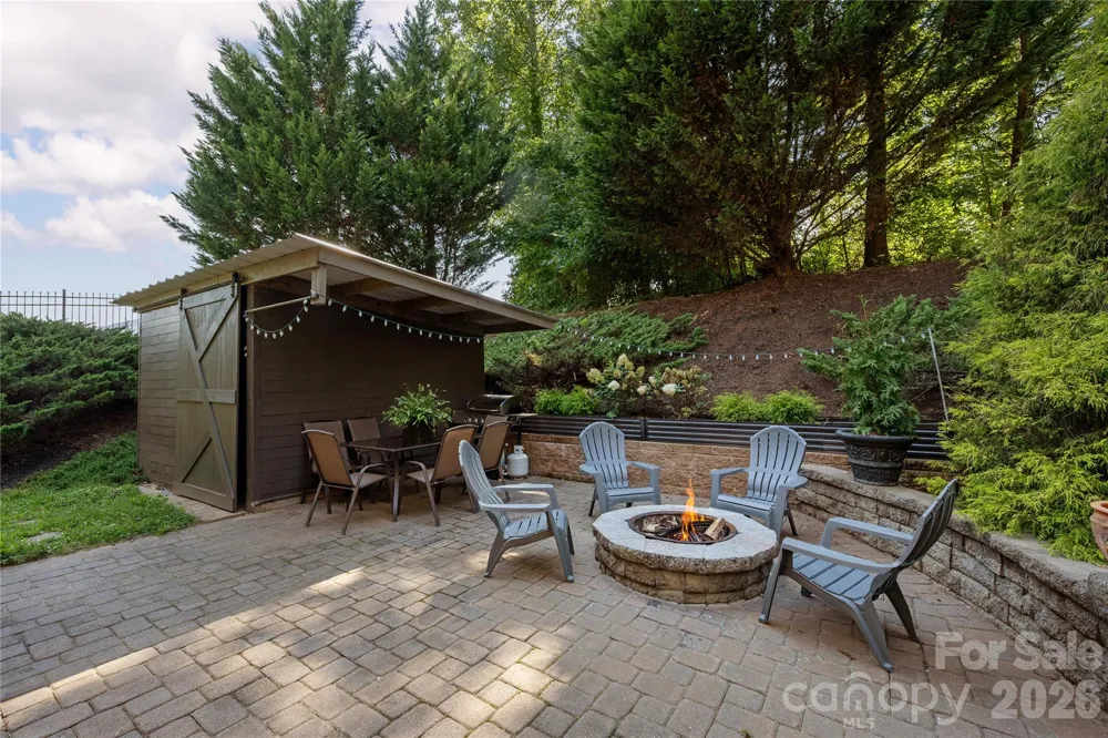 38 Cane Brook Drive Leicester, NC 28748