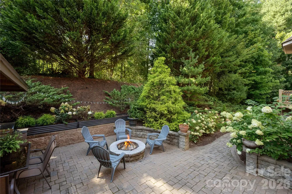 38 Cane Brook Drive Leicester, NC 28748
