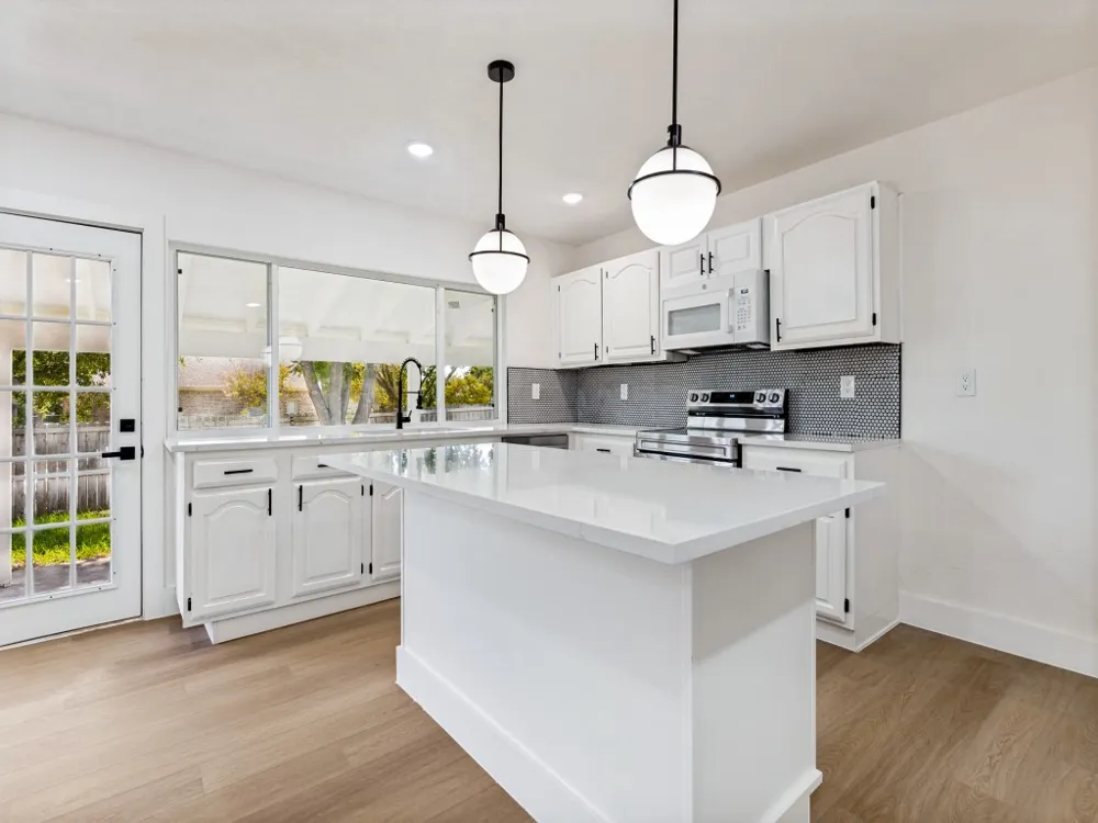 5256 Ragan Drive The Colony, TX 75056