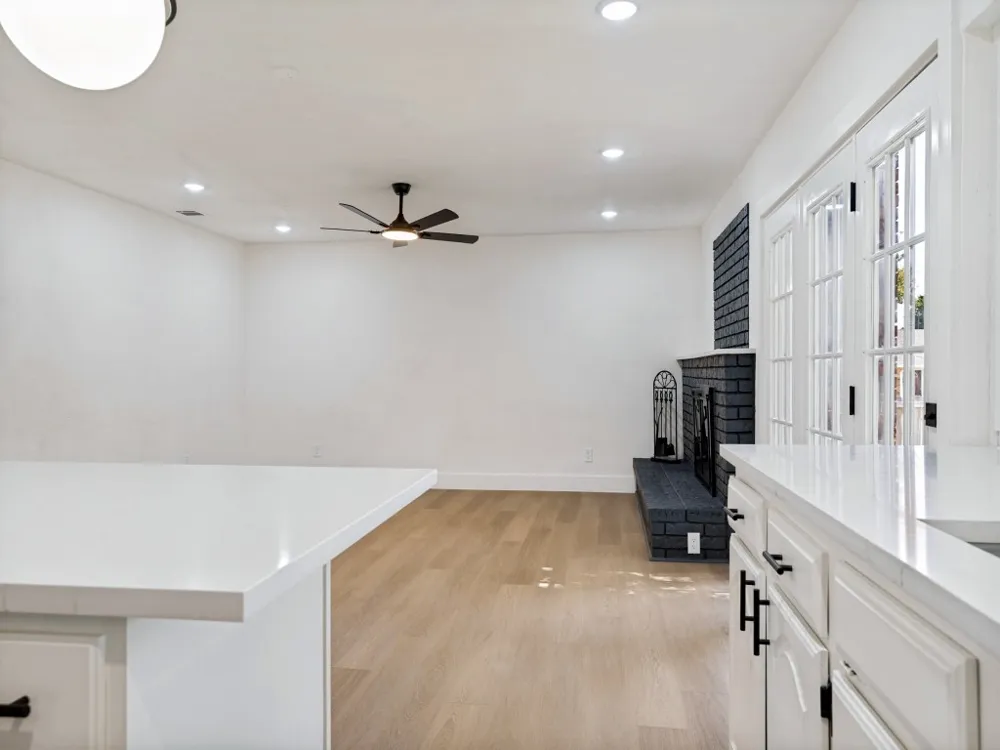 5256 Ragan Drive The Colony, TX 75056