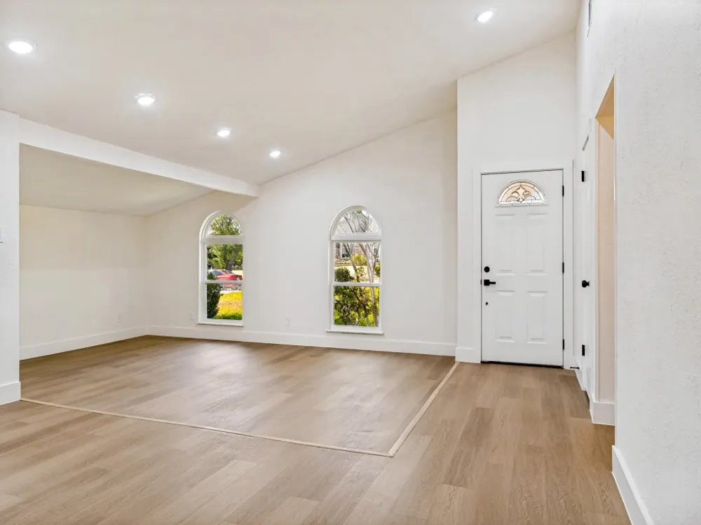 5256 Ragan Drive The Colony, TX 75056