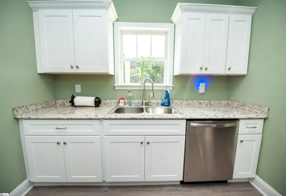303 Saluda Street Belton, SC 29627