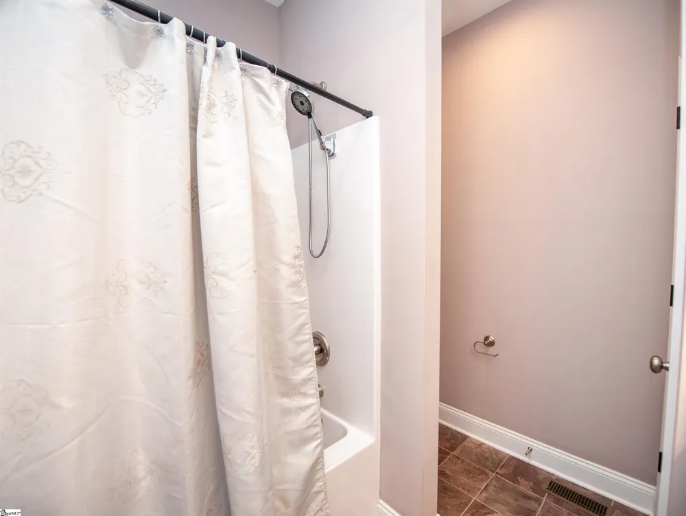 303 Saluda Street Belton, SC 29627