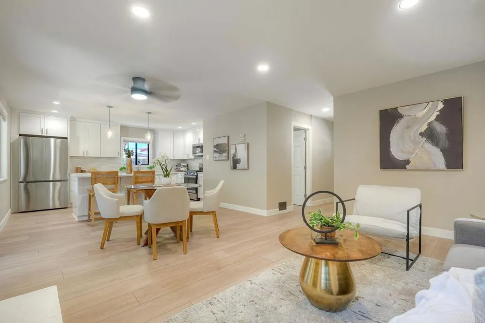 12541 Glenoak Road Poway, CA 92064