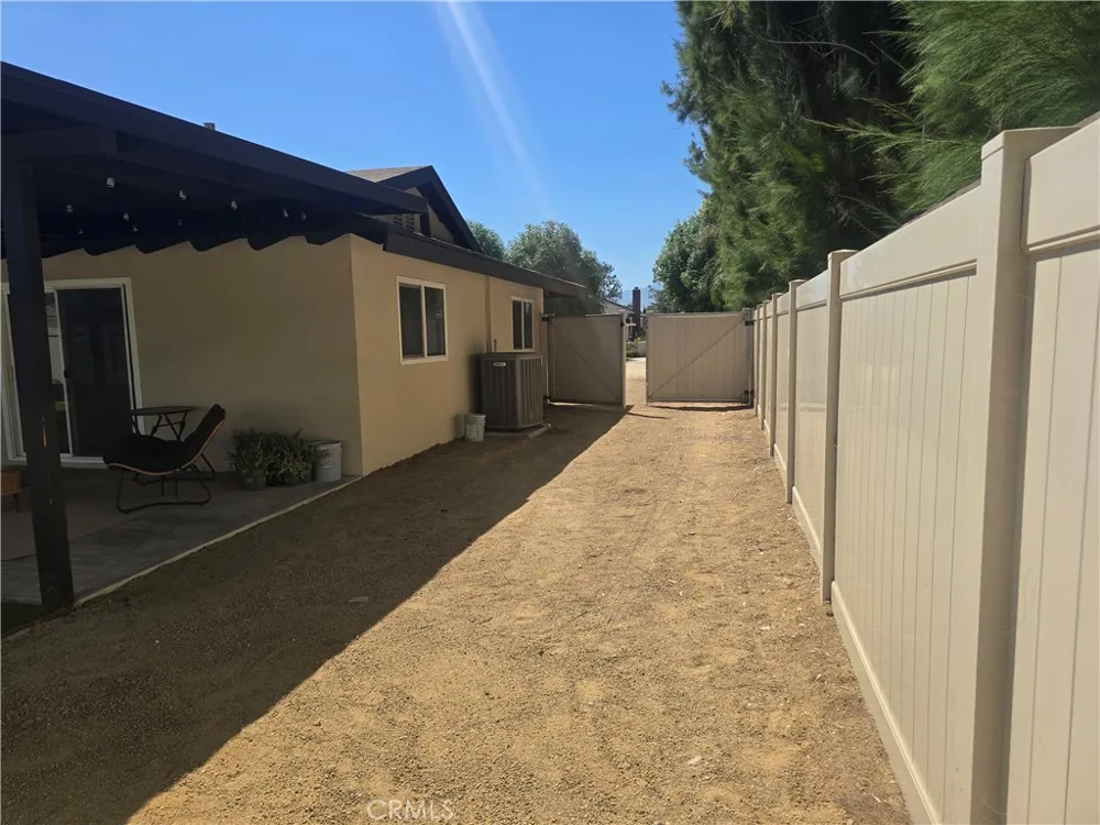 1531 Elm Drive Norco, CA 92860