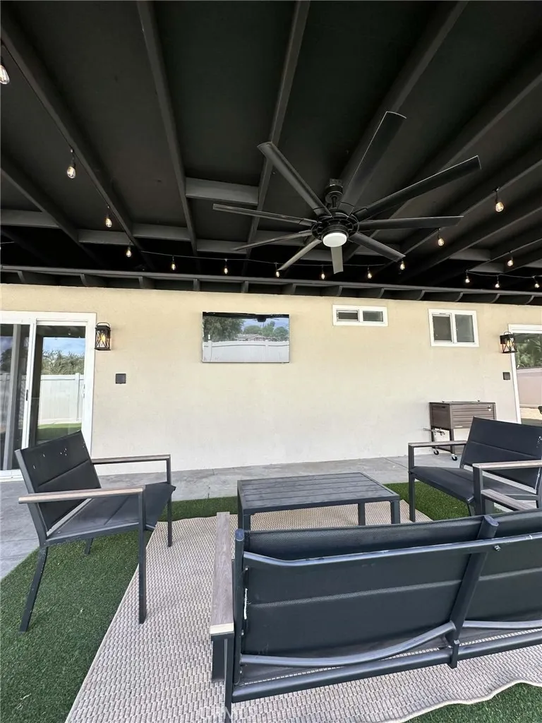 1531 Elm Drive Norco, CA 92860
