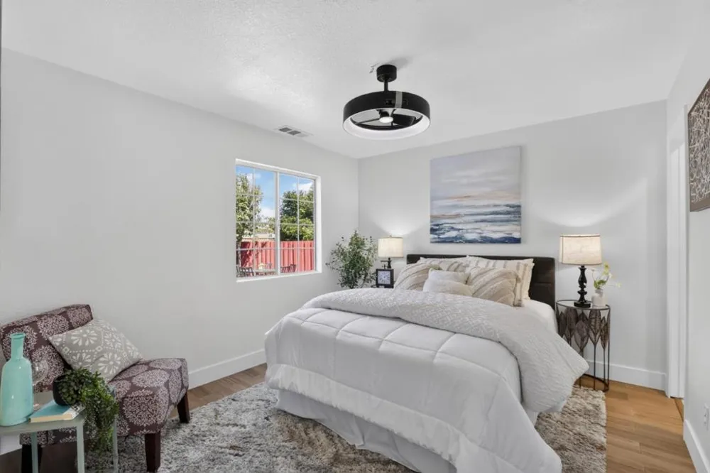 1145 Henderson Avenue Menlo Park, CA 94025