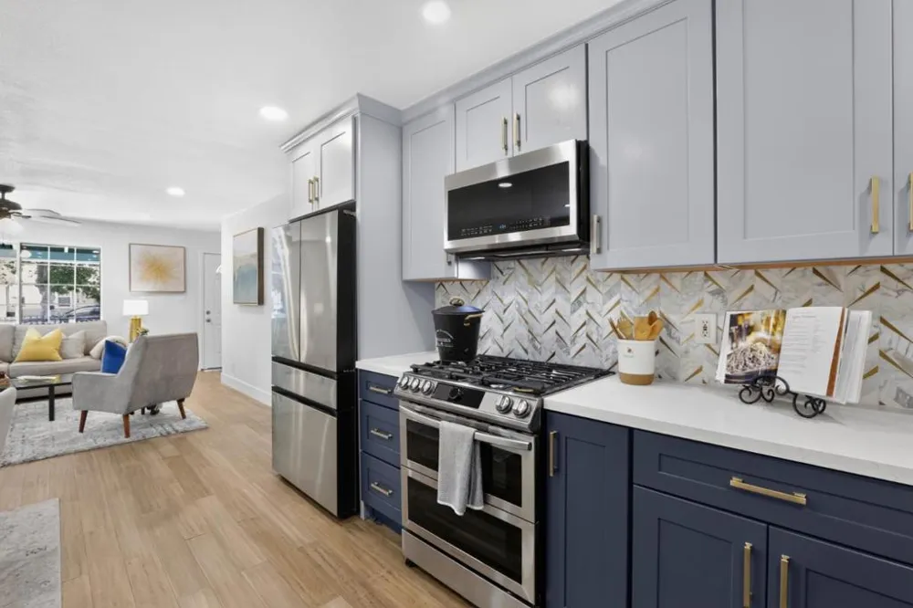 1145 Henderson Avenue Menlo Park, CA 94025