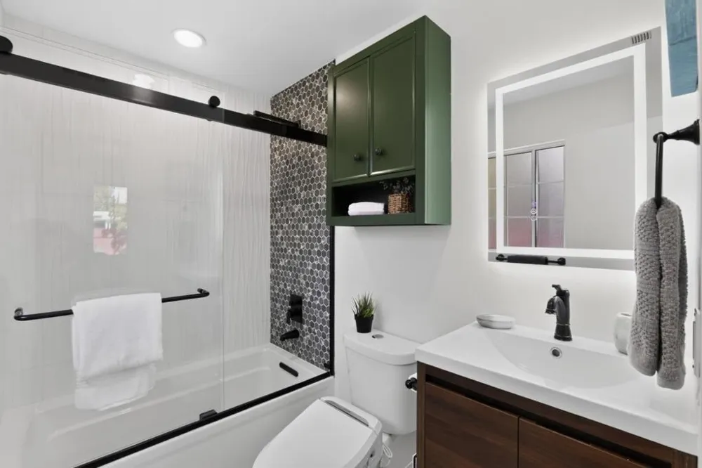 1145 Henderson Avenue Menlo Park, CA 94025