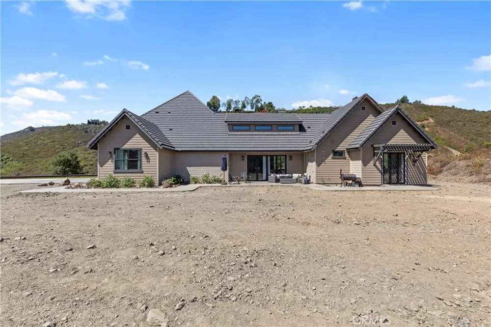 43843 Mountain Run Circle Temecula, CA 92590