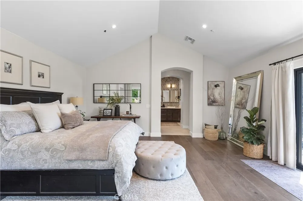 43843 Mountain Run Circle Temecula, CA 92590