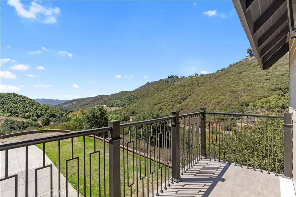 43843 Mountain Run Circle Temecula, CA 92590