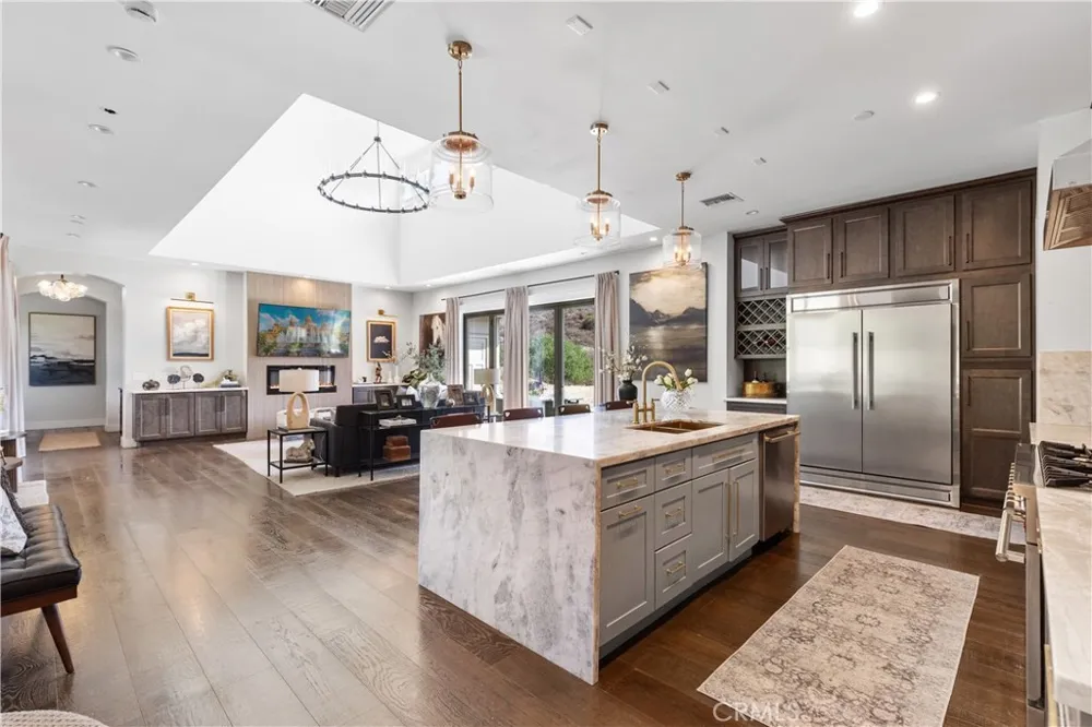 43843 Mountain Run Circle Temecula, CA 92590
