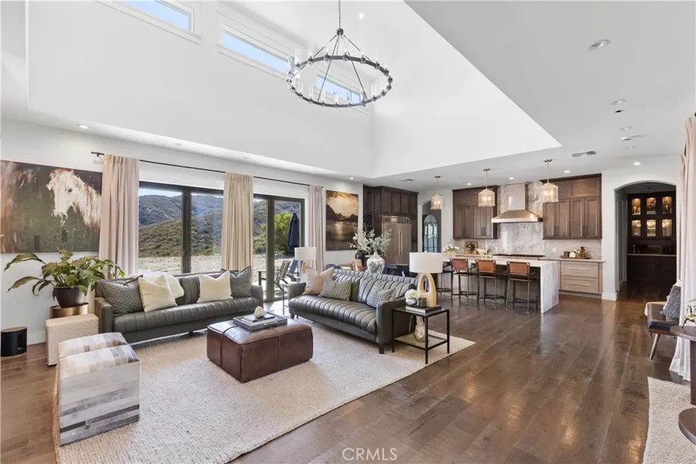 43843 Mountain Run Circle Temecula, CA 92590