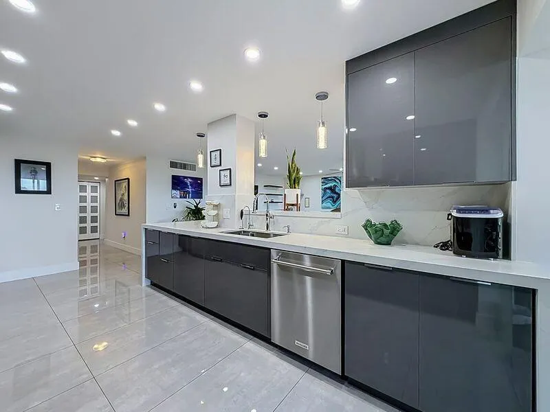 3050 NE 47TH COURT #507 Fort Lauderdale, FL 33308
