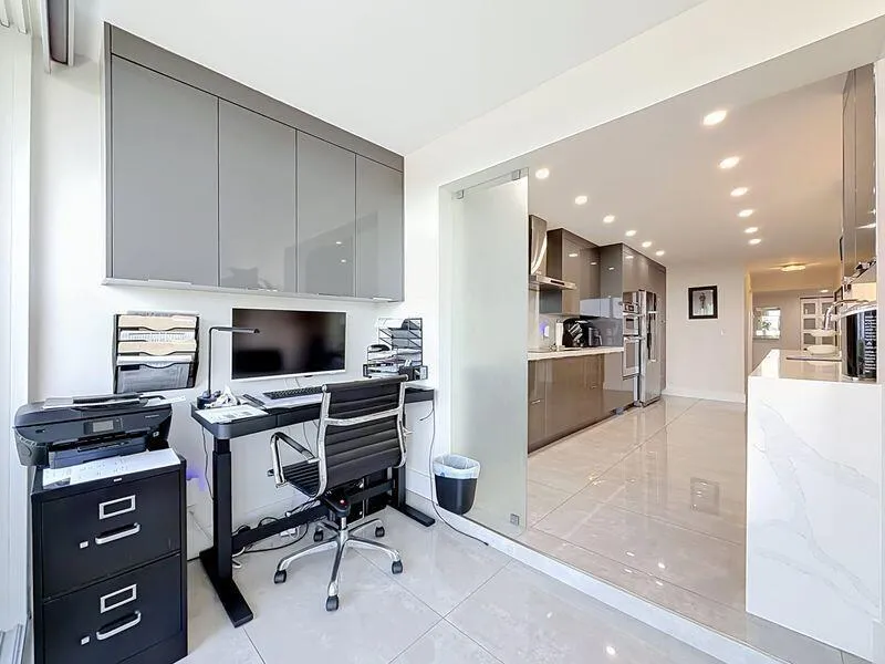 3050 NE 47TH COURT #507 Fort Lauderdale, FL 33308