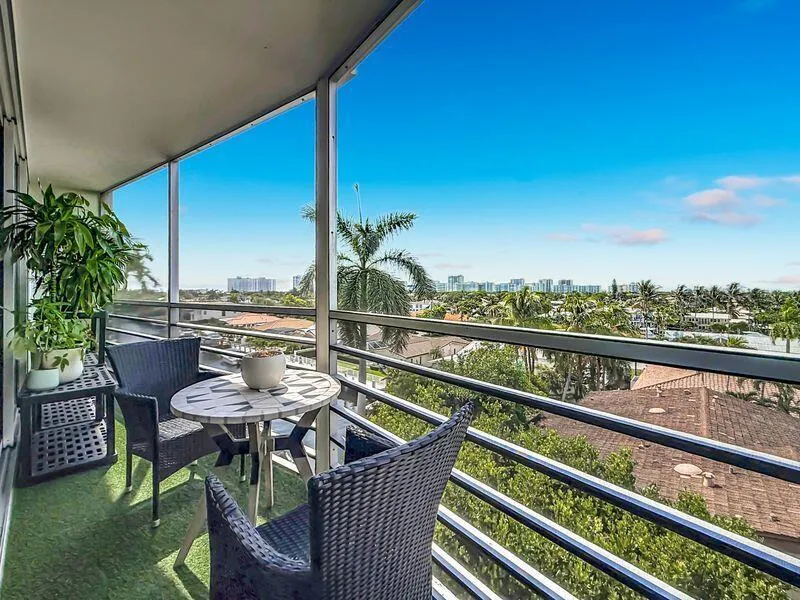 3050 NE 47TH COURT #507 Fort Lauderdale, FL 33308