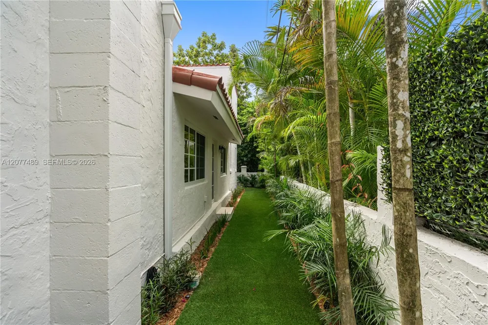 1202 Granada Blvd Coral Gables, FL 33134
