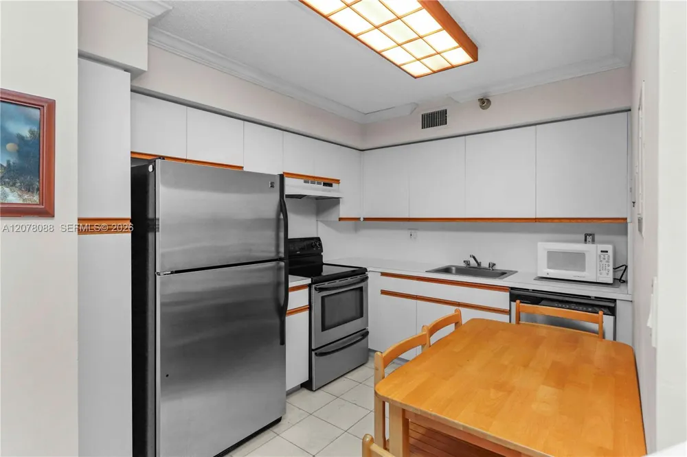 3400 NE 192nd St #1911 Aventura, FL 33180