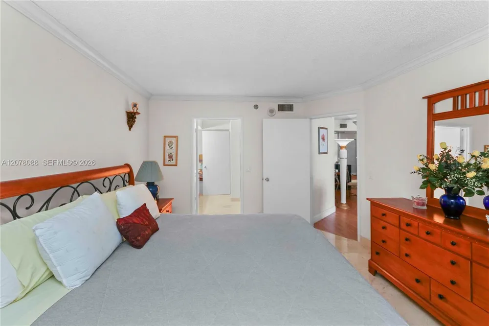 3400 NE 192nd St #1911 Aventura, FL 33180