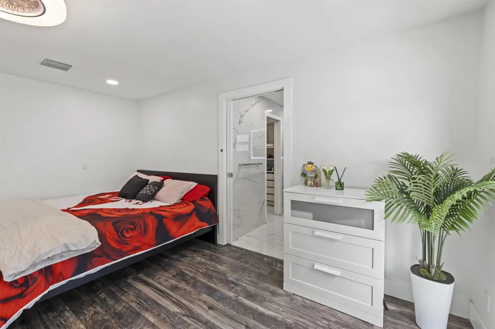 3230 ROOSEVELT STREET Hollywood, FL 33021